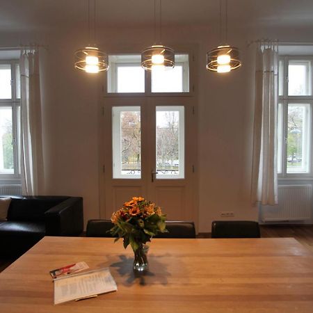 Casa Nostra - Ausgefallene Wohnung Am Augarten Vienne Extérieur photo