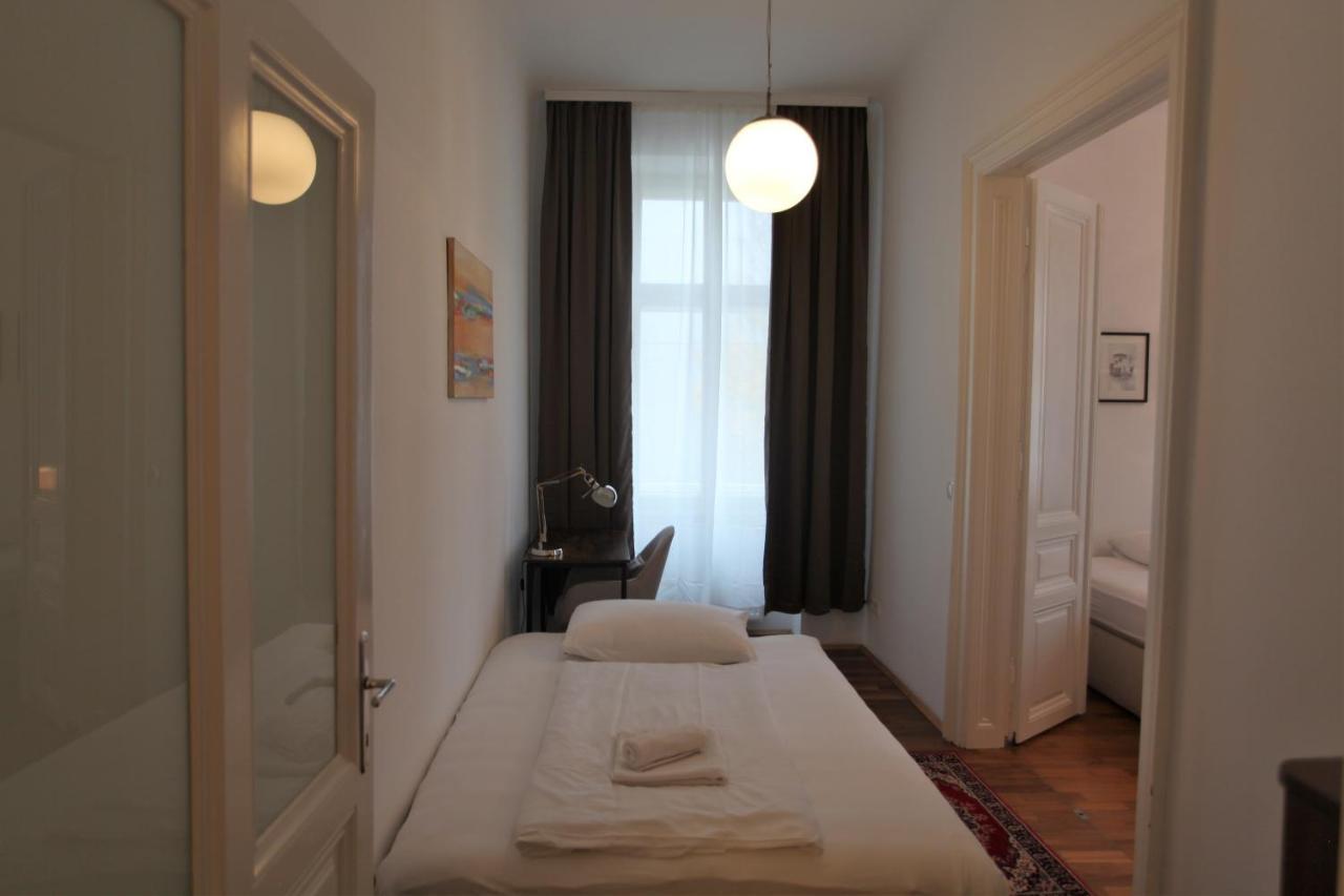 Casa Nostra - Ausgefallene Wohnung Am Augarten Vienne Extérieur photo