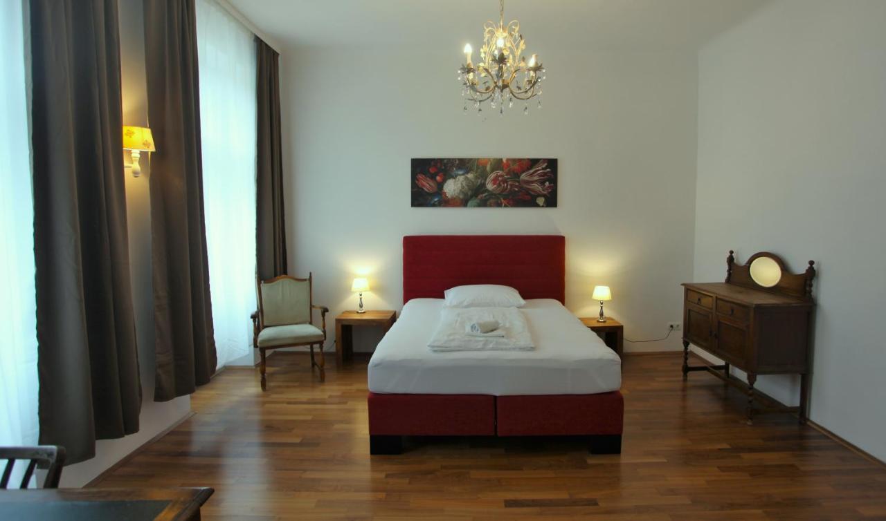 Casa Nostra - Ausgefallene Wohnung Am Augarten Vienne Extérieur photo