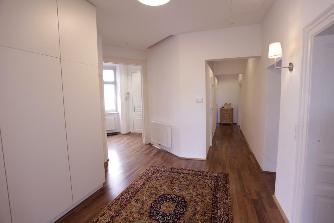 Casa Nostra - Ausgefallene Wohnung Am Augarten Vienne Extérieur photo